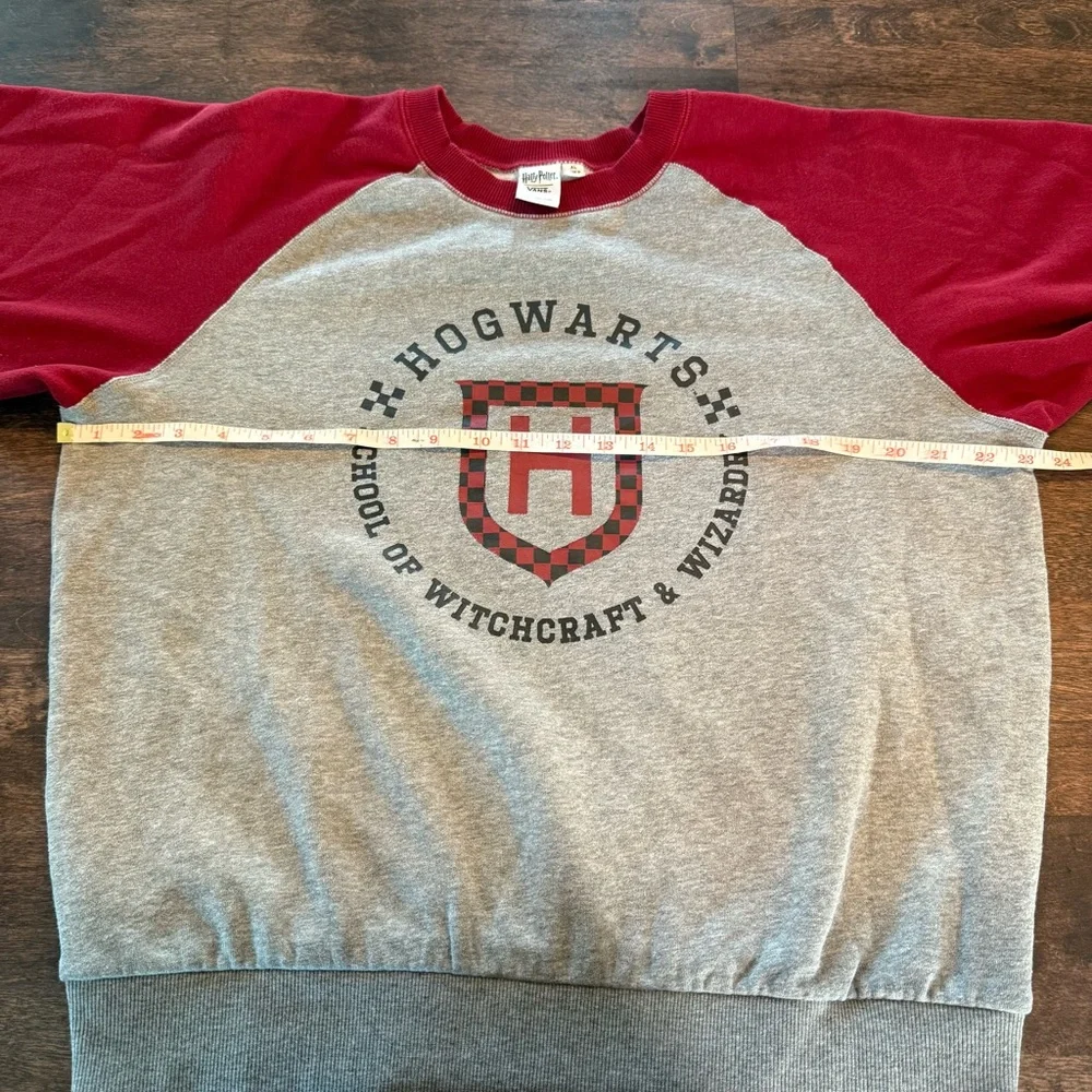 Hogwarts Red and Gray Crewneck Sweater - Picture 4 of 6